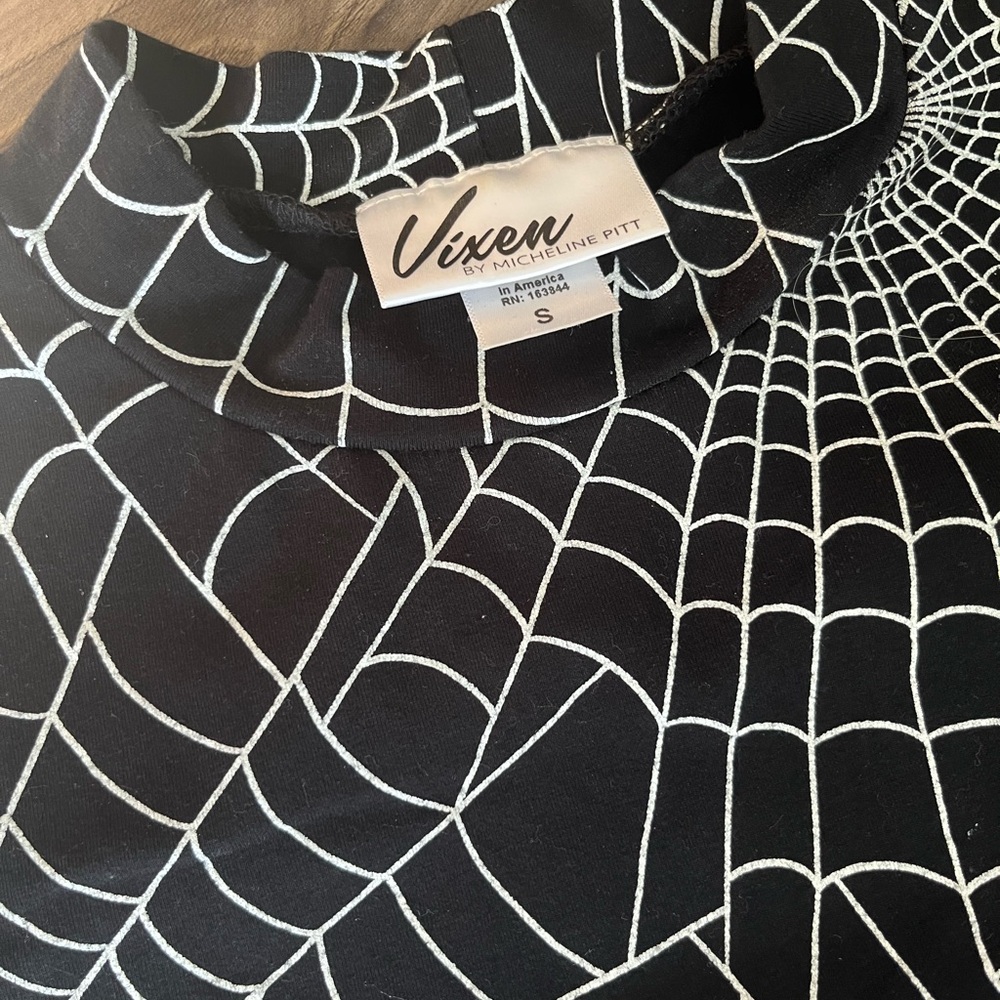 Vixen by Micheline Pitt Black and White Spiderweb Top - Picture 2 of 3